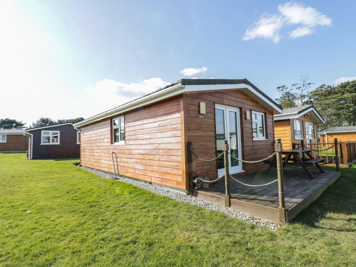 Chalet 216- The Beach Retreat Padstow Exterior photo